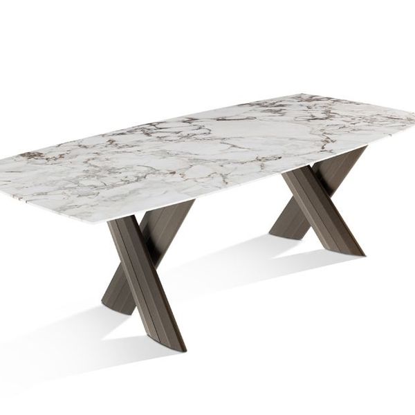 Cross Table — Bild 1